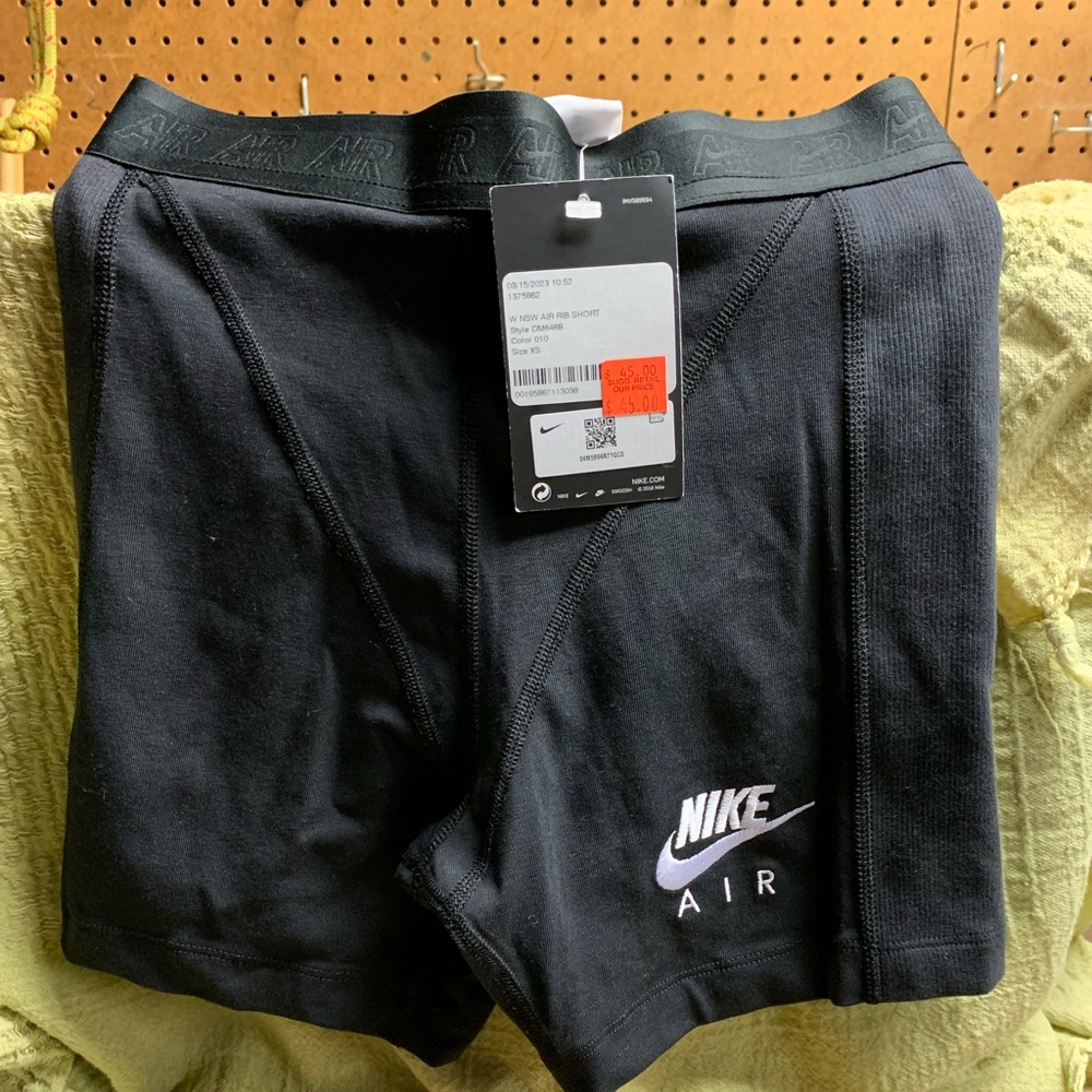 Nike Air rib shorts x-small
